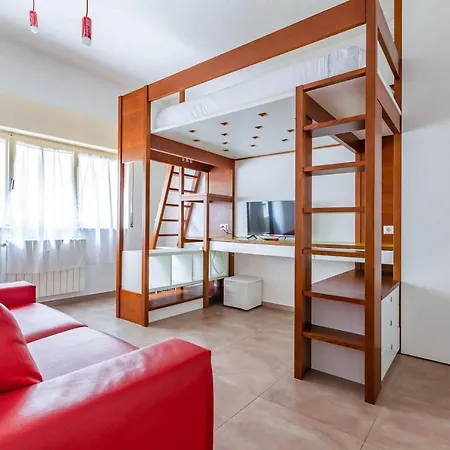 Ripamonti Budget Apartment